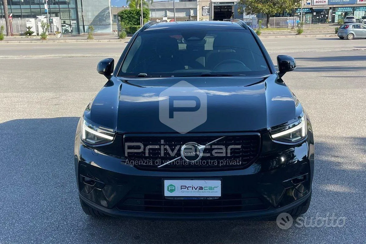 Volvo Xc40 2023 photo 2