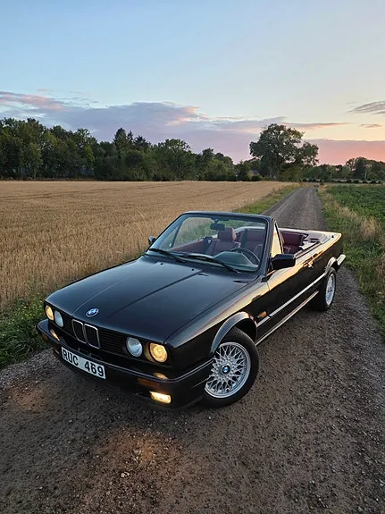 BMW 318I