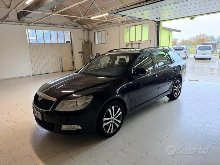 Skoda Octavia 2013 photo 2