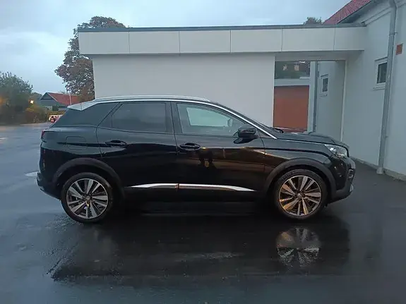 Peugeot 3008 2017 photo 2