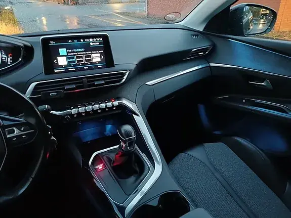 Peugeot 3008 2017 photo 5