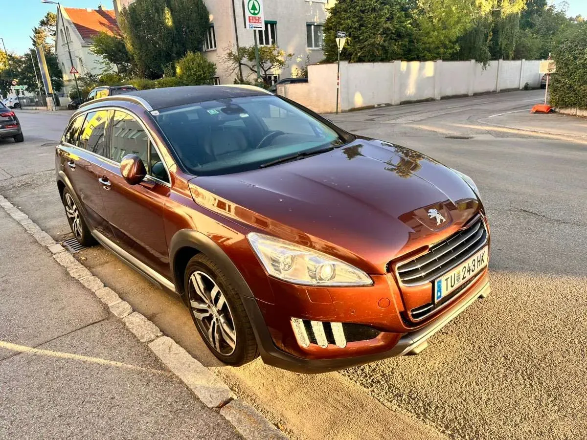 Peugeot 508 2012 photo 2