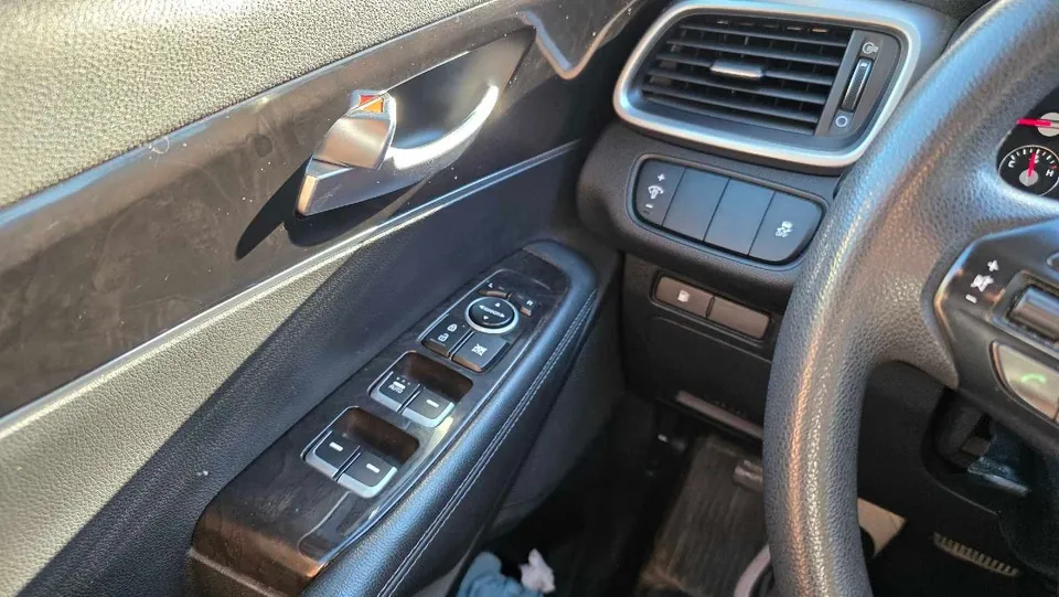 Kia Sorento 2018 photo 4