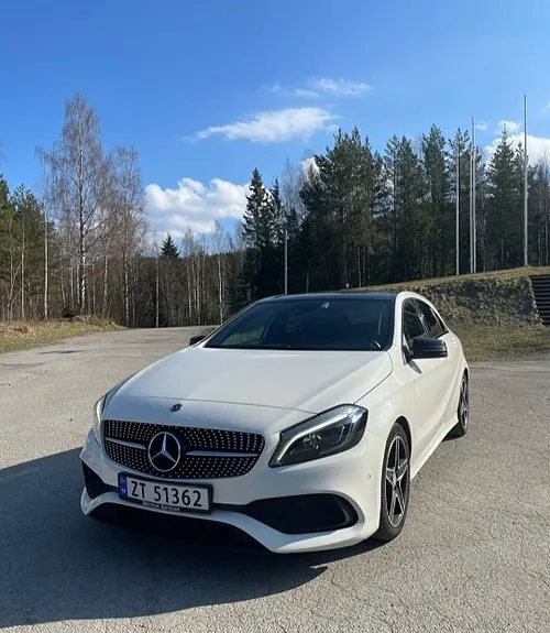 Mercedes-Benz A180 2016 photo 5
