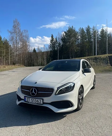 Mercedes-Benz A180 2016 photo 3