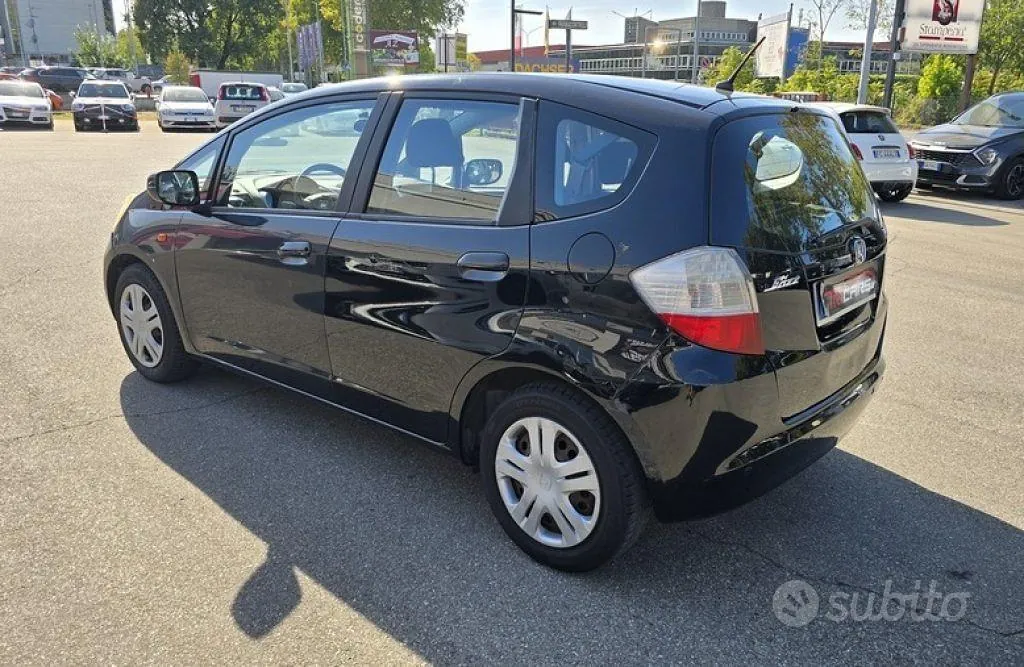 Honda Jazz 2009 photo 3