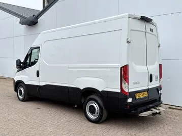 Iveco Daily 2019 photo 2