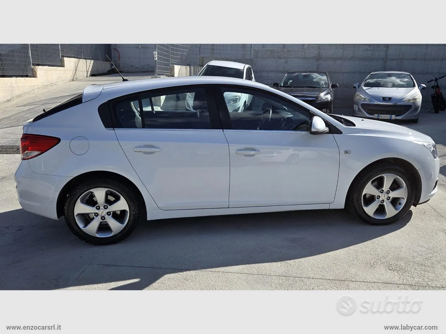 Chevrolet Cruze 2012 photo 4