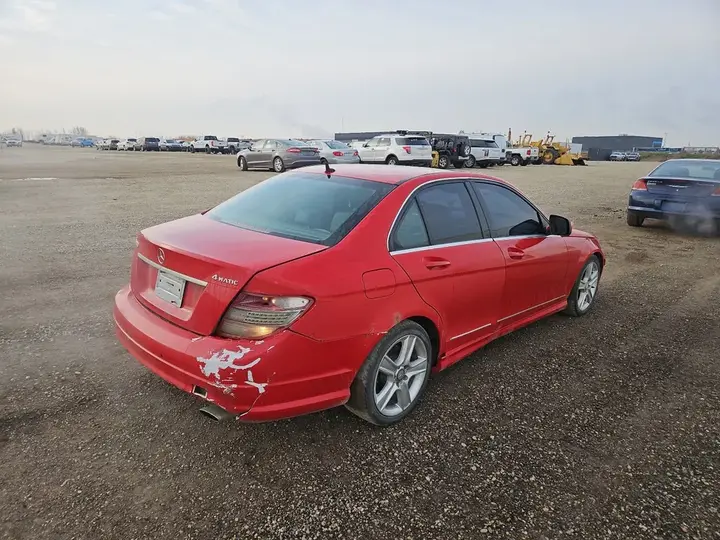 Mercedes-Benz C-Class 2009 photo 4