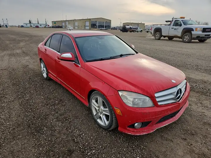 Mercedes-Benz C-Class 2009 photo 2