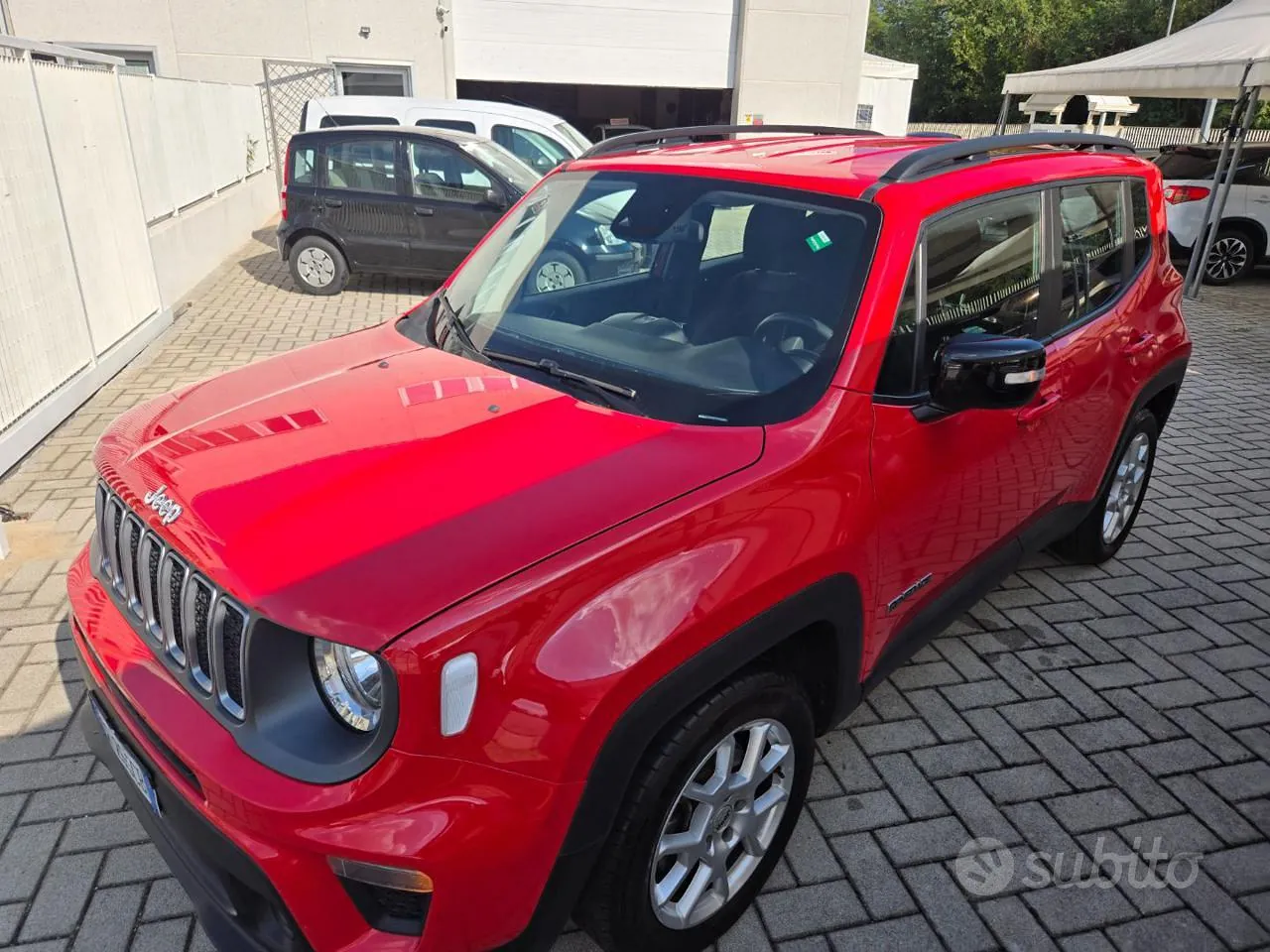 Jeep Renegade 2023 photo 4