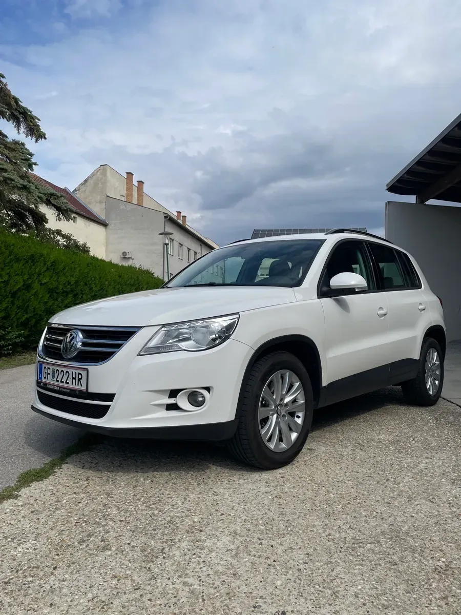 Volkswagen Tiguan 2009 photo 3