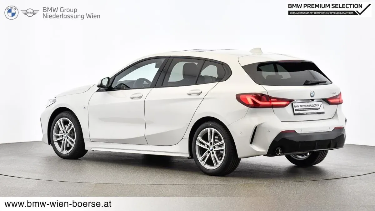 BMW 1 Series 2024 photo 3