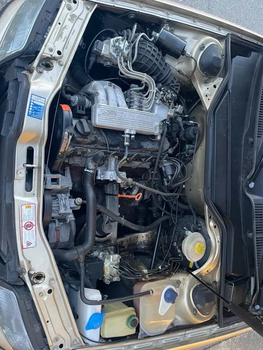 Audi A6 1991 photo 2