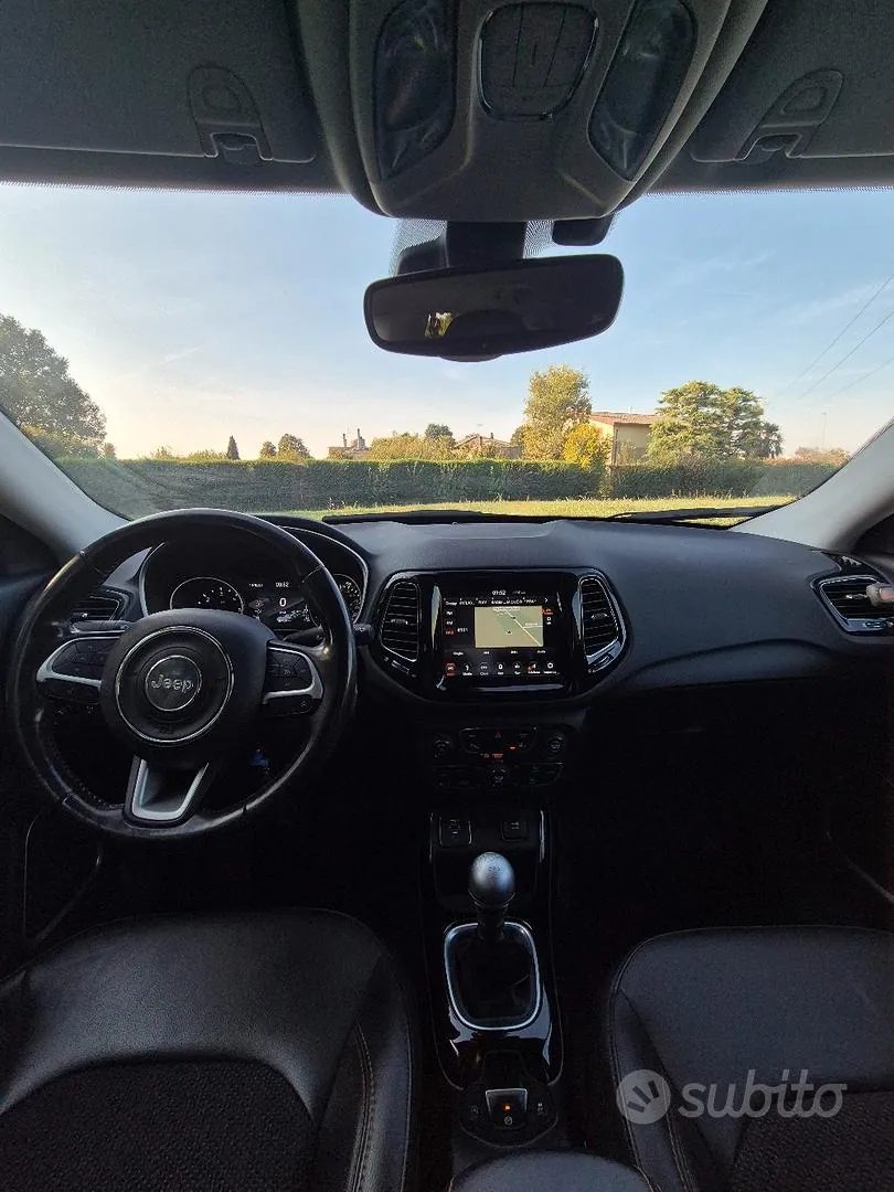 Jeep Compass 2019 photo 2