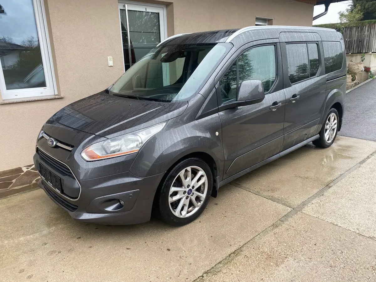 Ford Tourneo