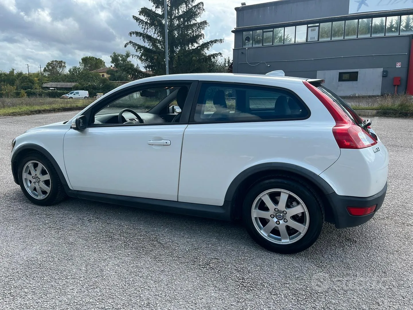 Volvo C30 2009 photo 4