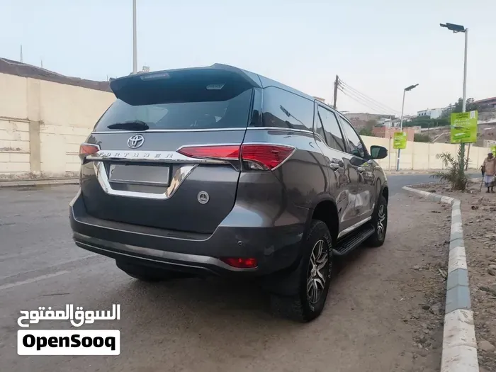 Toyota Fortuner