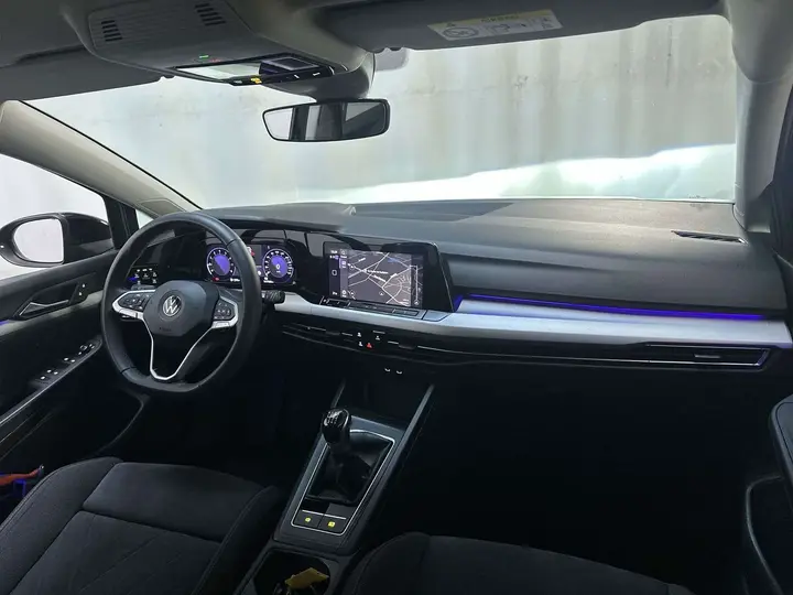 Volkswagen Golf 2021 photo 2