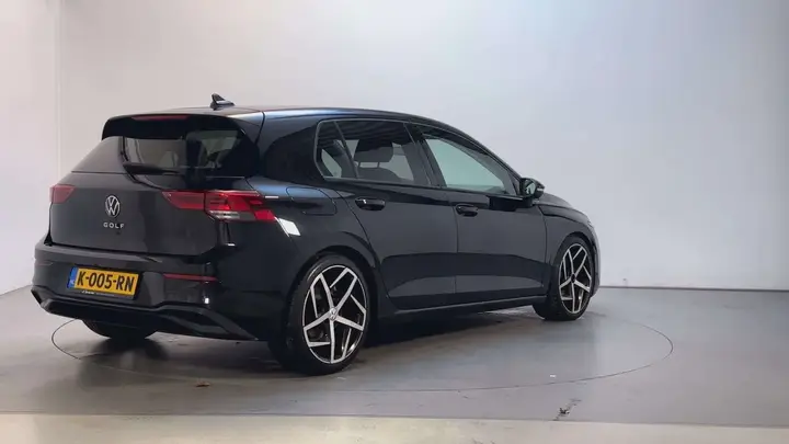 Volkswagen Golf 2021 photo 3