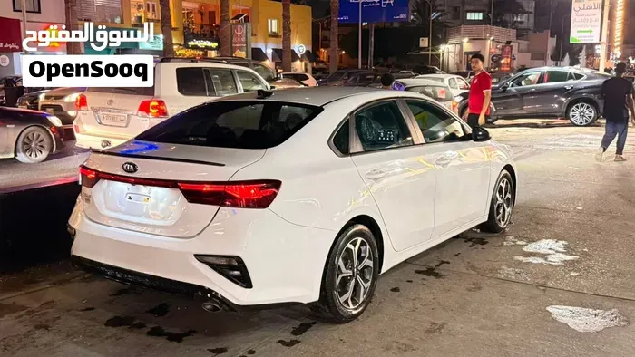 Kia Forte 2019 photo 3