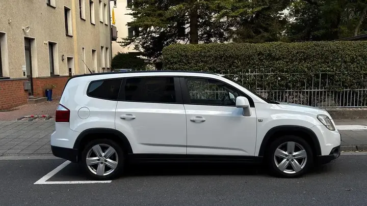 Chevrolet Orlando