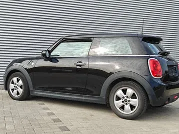 Mini One 2019 photo 3