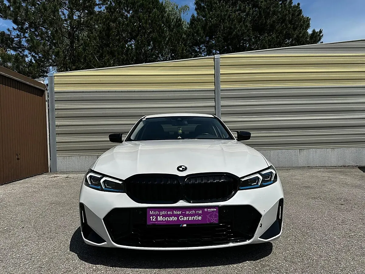 BMW 3 Series 2019 photo 3