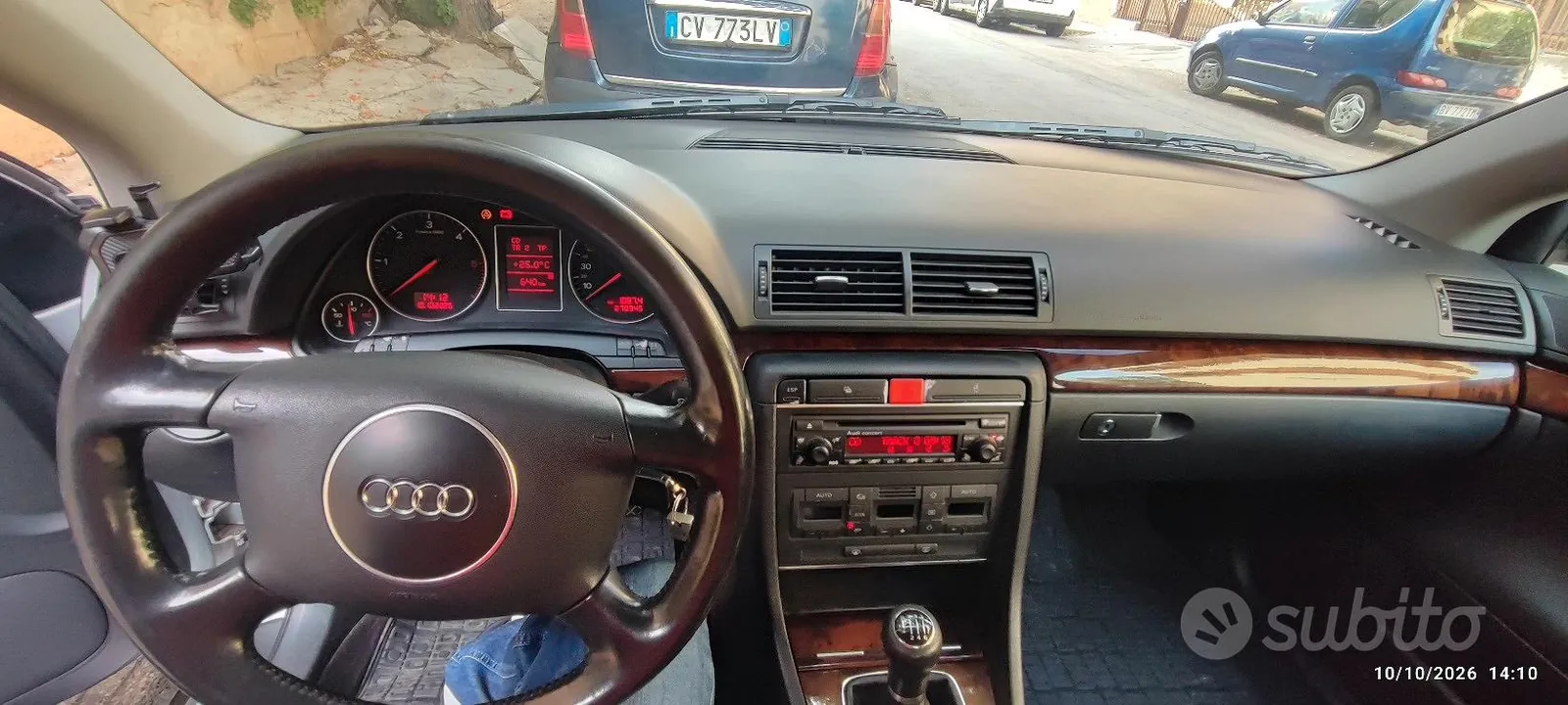 Audi A4 2002 photo 5