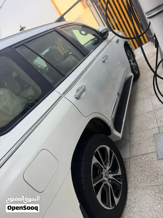 Toyota Land Cruiser 2018 photo 2
