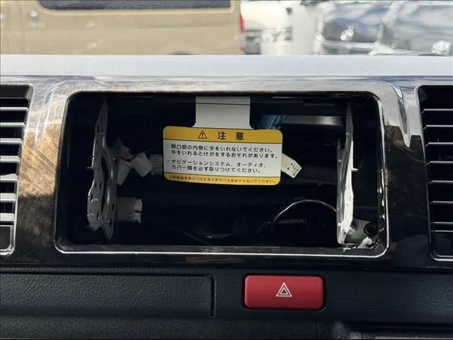 Toyota Hiace Gl 2024 photo 5