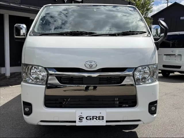 Toyota Hiace Gl 2024 photo 2