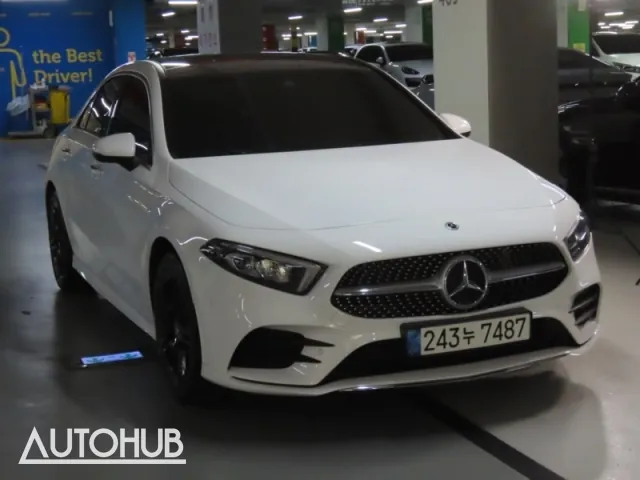 Mercedes-Benz A-Class 2022 photo 2
