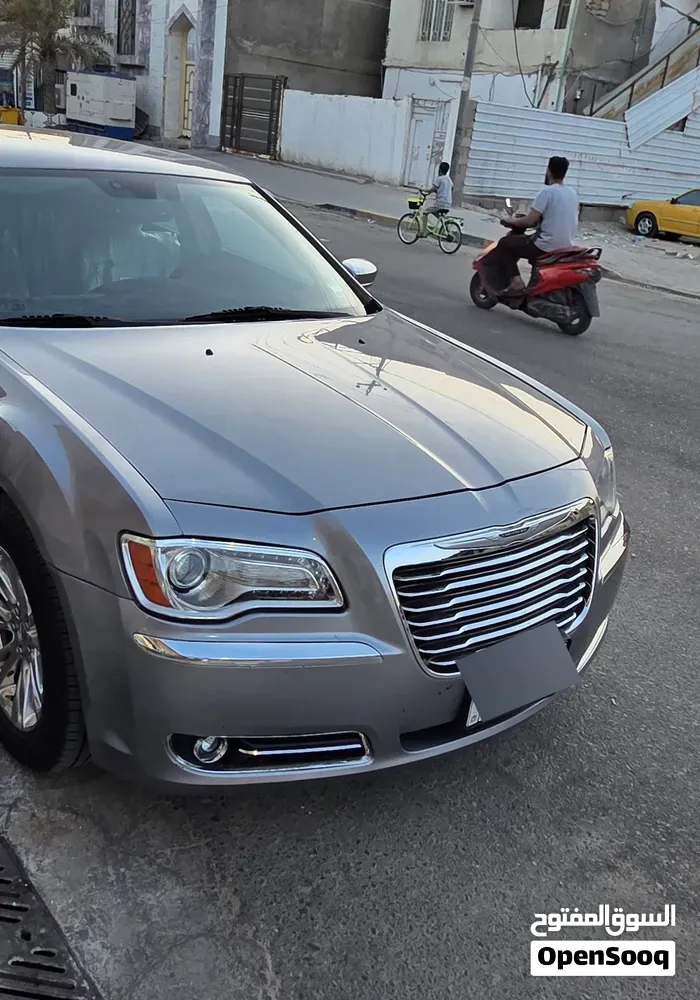 Chrysler 300 2013 photo 4