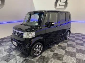 Honda N-Box 2015 photo 4