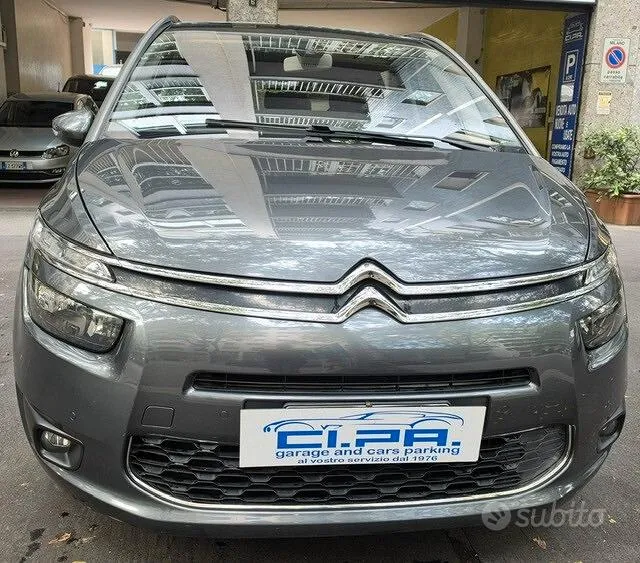 Citroen Grand C4 Picasso 2016 photo 2