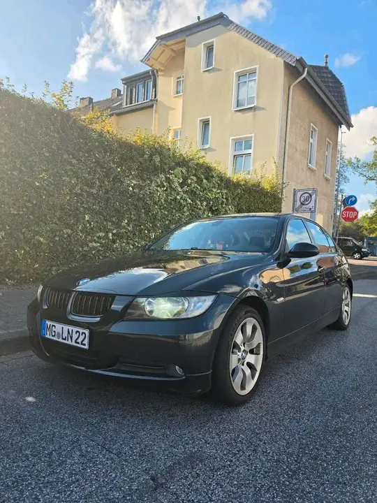 BMW 318 I