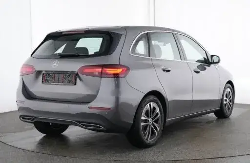 Mercedes-Benz B-Class 2025 photo 3