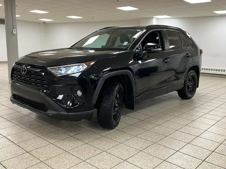 Toyota Rav4 2019 photo 2