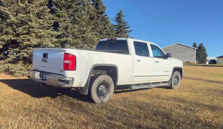 GMC Sierra 1500 2015 photo 3