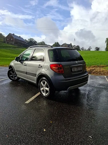 Suzuki Sx4 2006 photo 4