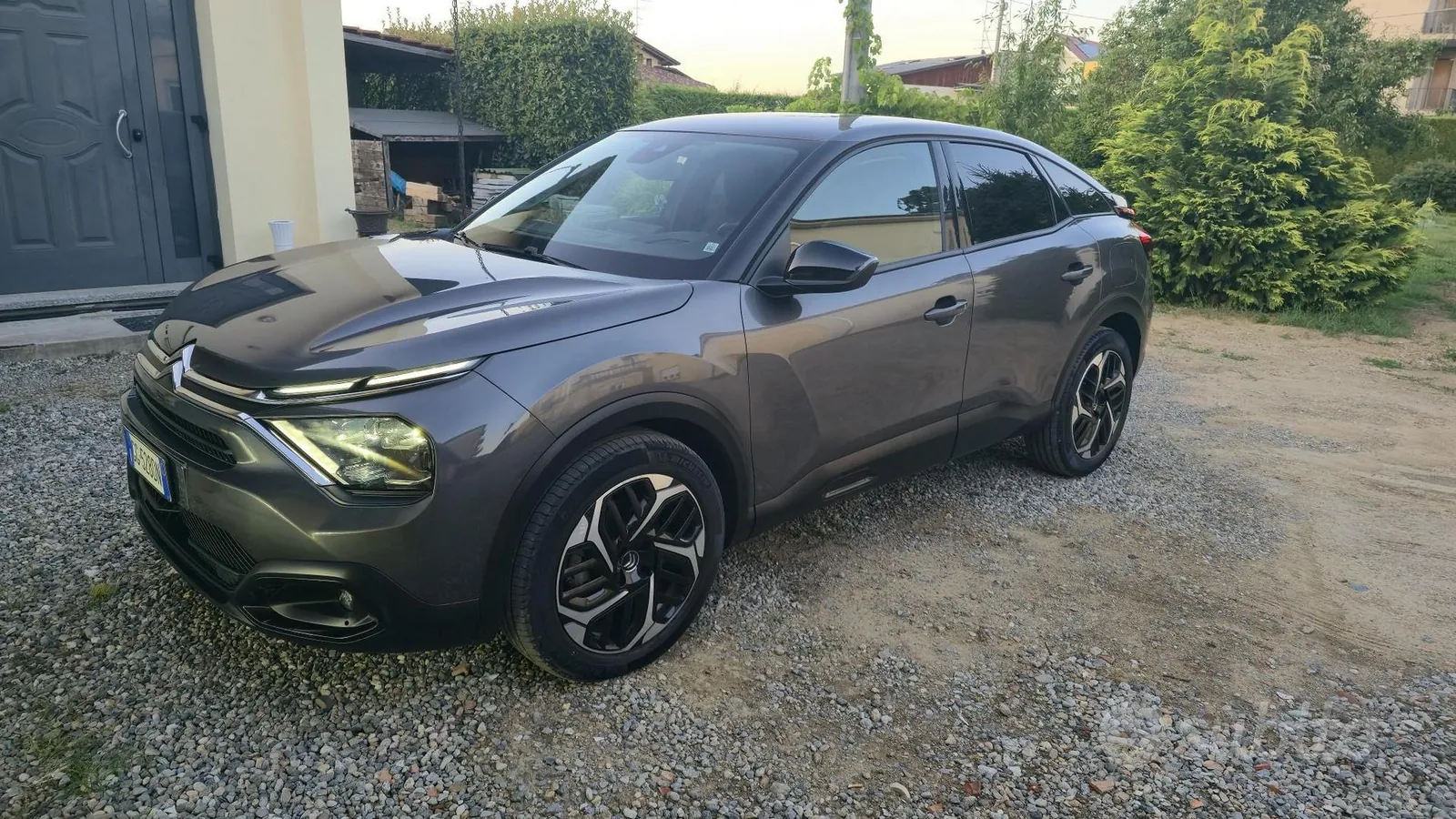 Citroen C4 2022 photo 3