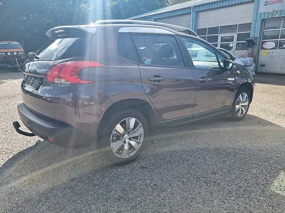 Peugeot 2008 2015 photo 4
