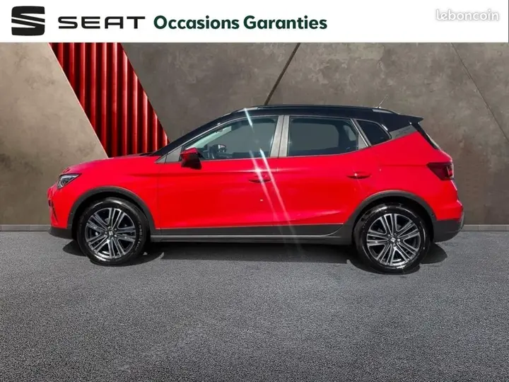 Seat Arona 2023 photo 2