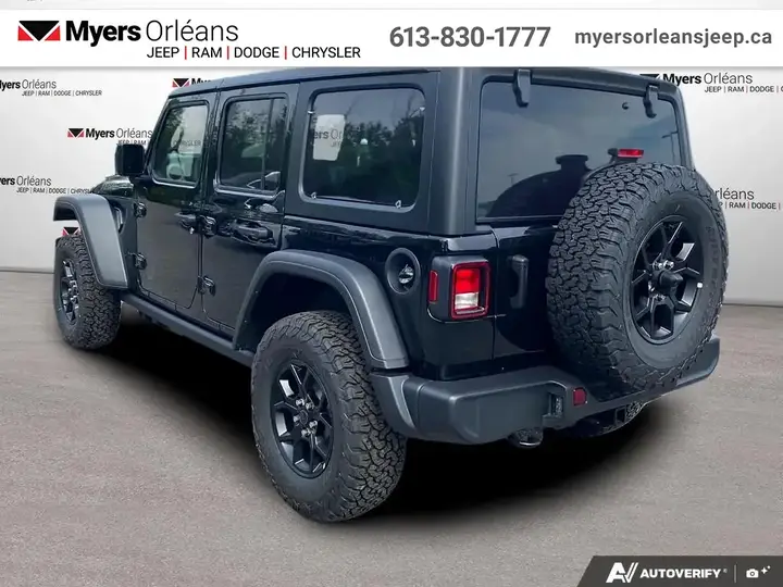 Jeep Wrangler 2026 photo 3