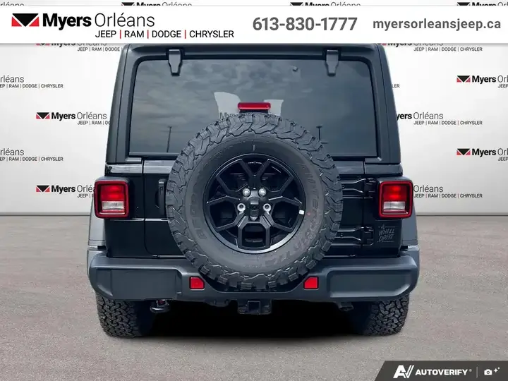 Jeep Wrangler 2026 photo 4