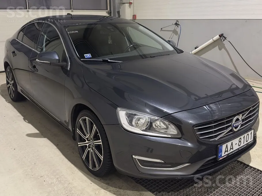 Volvo S60 2013 photo 3