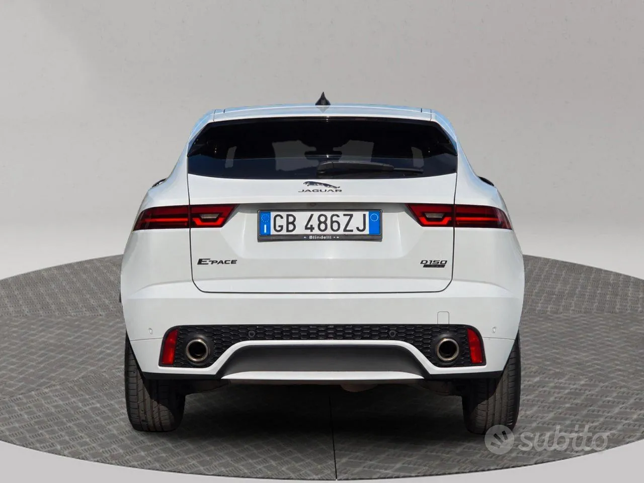 Jaguar E-Pace 2020 photo 5