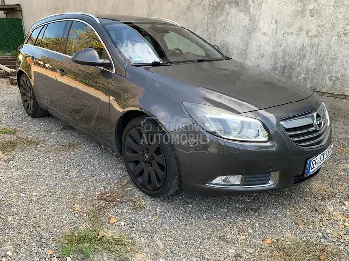 Opel Insignia 2010 photo 2