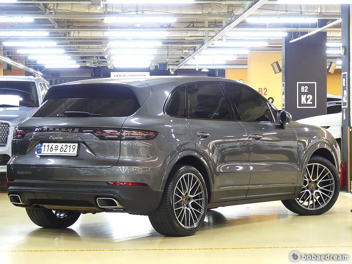 Porsche Cayenne 2021 photo 3